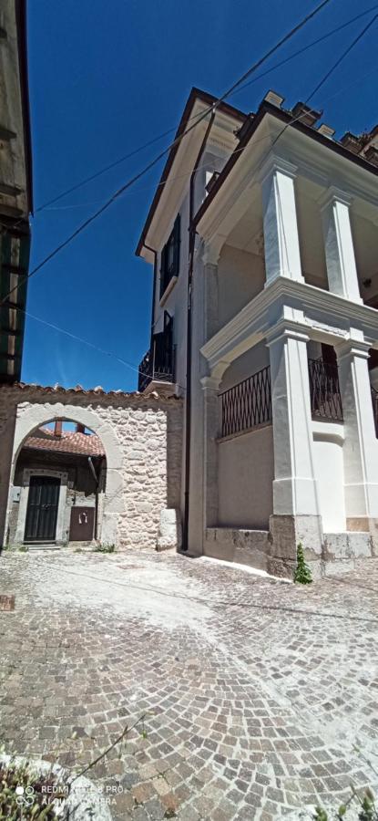 B&B Il Cardinale Рокка-ди-Меццо Экстерьер фото