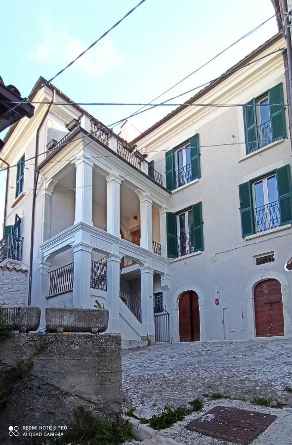 B&B Il Cardinale Рокка-ди-Меццо Экстерьер фото